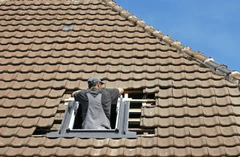 Pose de velux au Verdon-sur-Mer